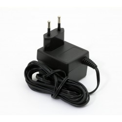9VAC 400mA (3,6 Watt)...